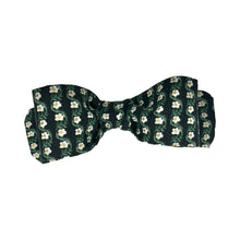 Load image into Gallery viewer, Bramble Buds