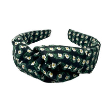 Load image into Gallery viewer, Bramble Buds